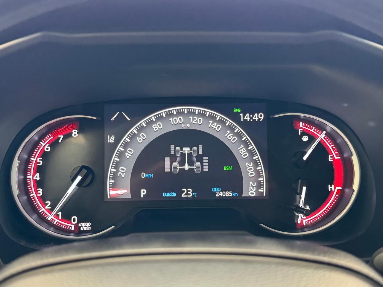 2023 Toyota RAV4 LE AWD+LKA+Adaptive Cruise+ApplePlay+CLEAN CARFAX - Photo #19