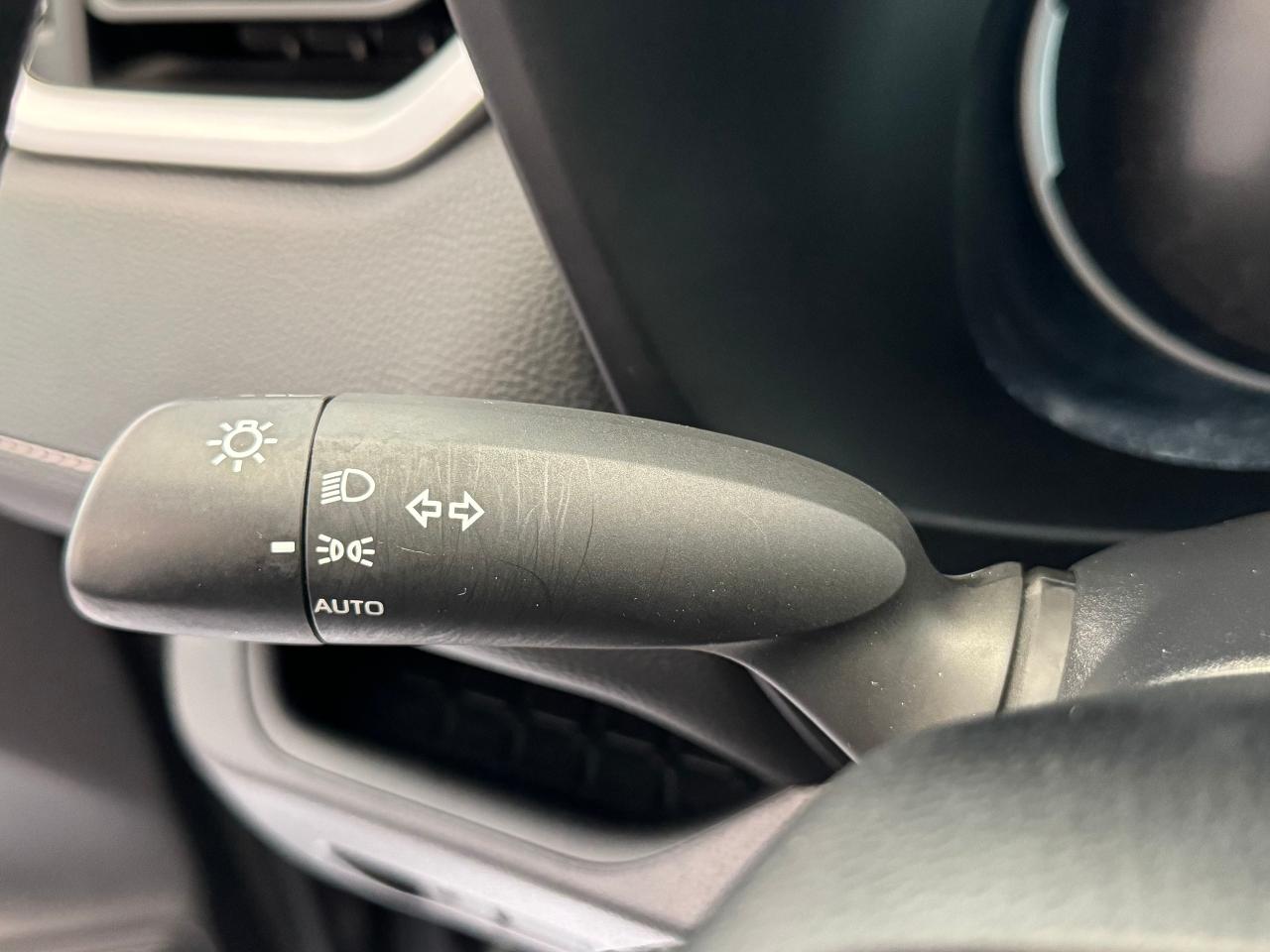 2023 Toyota RAV4 LE AWD+LKA+Adaptive Cruise+ApplePlay+CLEAN CARFAX - Photo #49