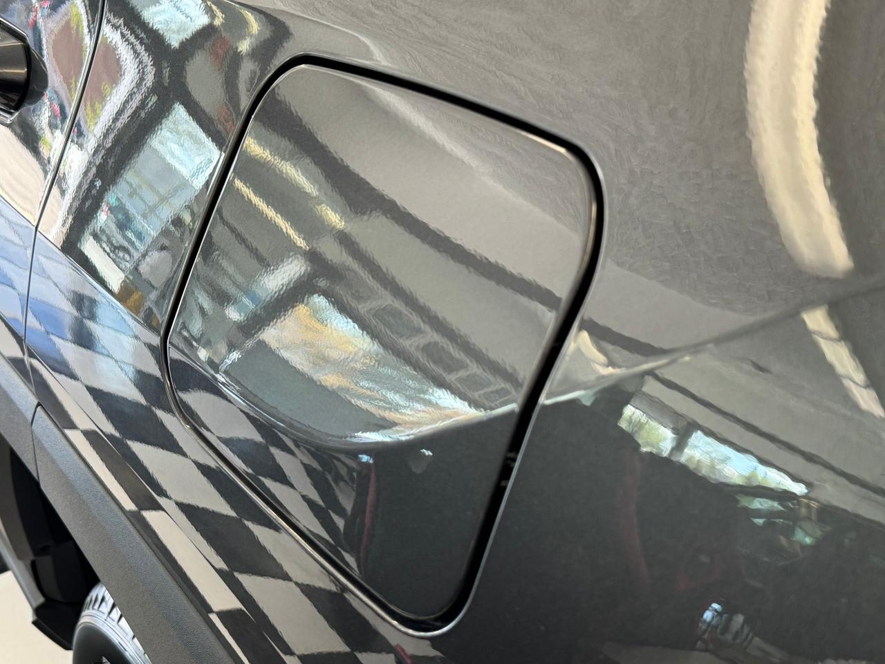 2023 Toyota RAV4 LE AWD+LKA+Adaptive Cruise+ApplePlay+CLEAN CARFAX - Photo #63