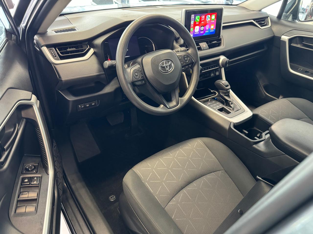 2023 Toyota RAV4 LE AWD+LKA+Adaptive Cruise+ApplePlay+CLEAN CARFAX - Photo #20