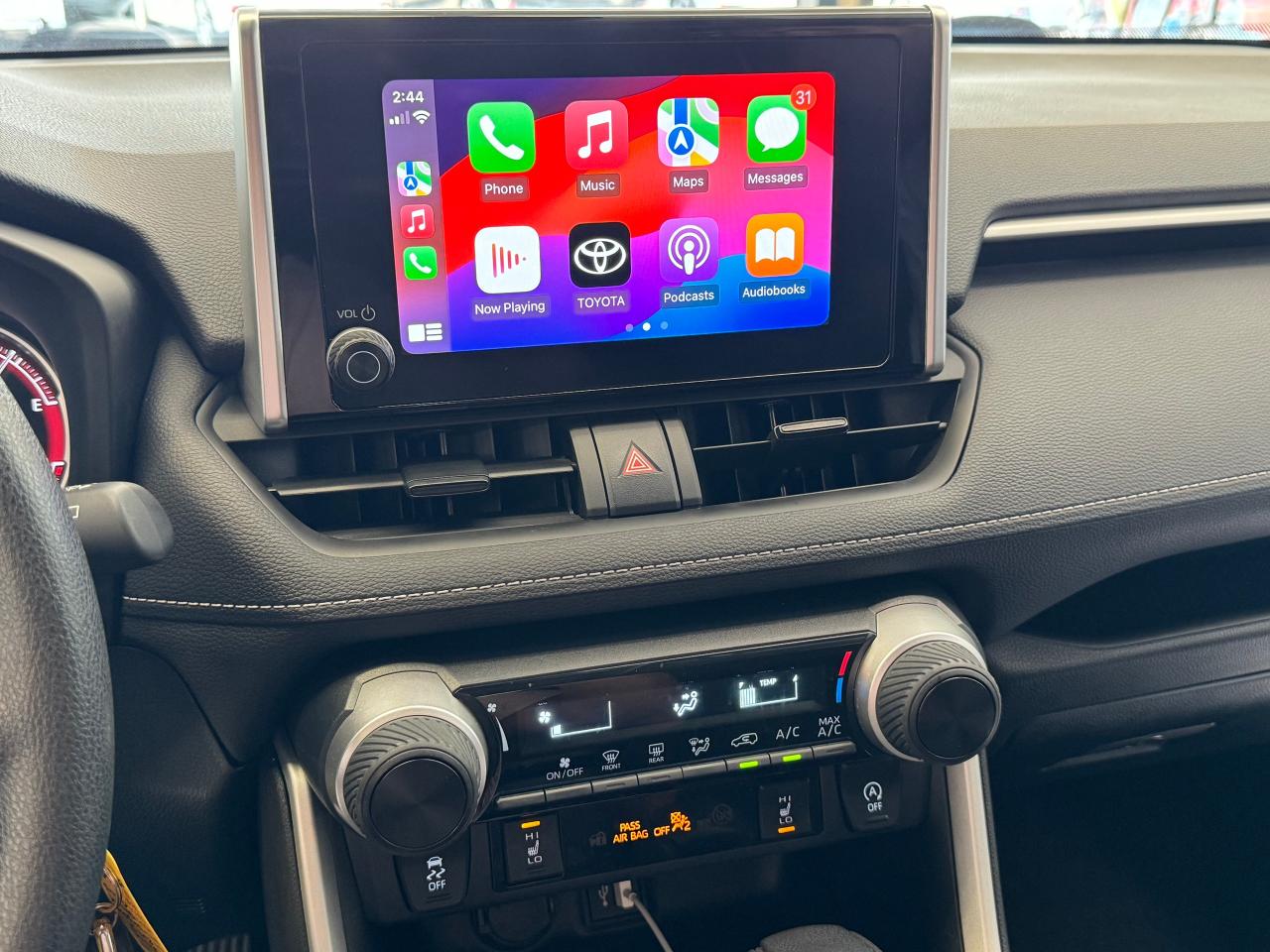 2023 Toyota RAV4 LE AWD+LKA+Adaptive Cruise+ApplePlay+CLEAN CARFAX - Photo #9