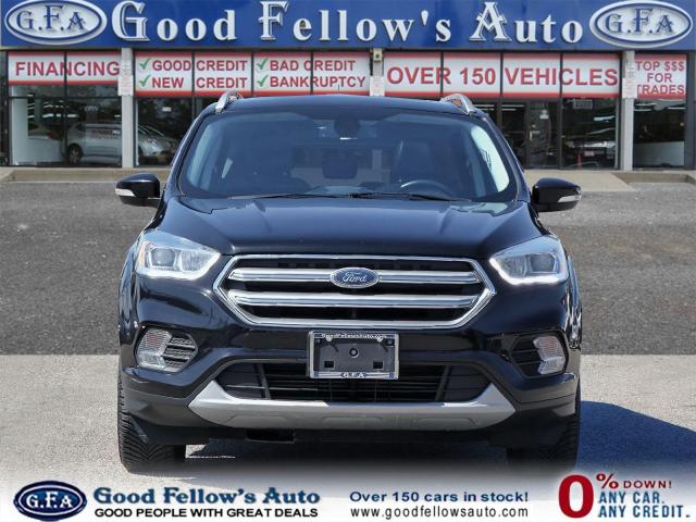2017 Ford Escape TITANIUM MODEL, AWD, LEATHER SEATS, PANORAMIC ROOF Photo2