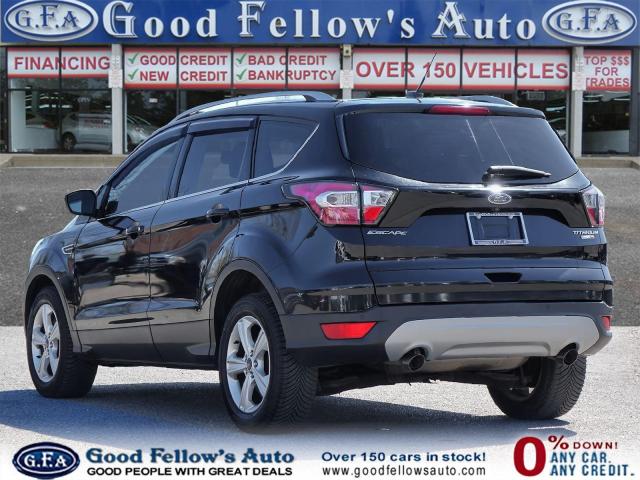 2017 Ford Escape TITANIUM MODEL, AWD, LEATHER SEATS, PANORAMIC ROOF Photo5