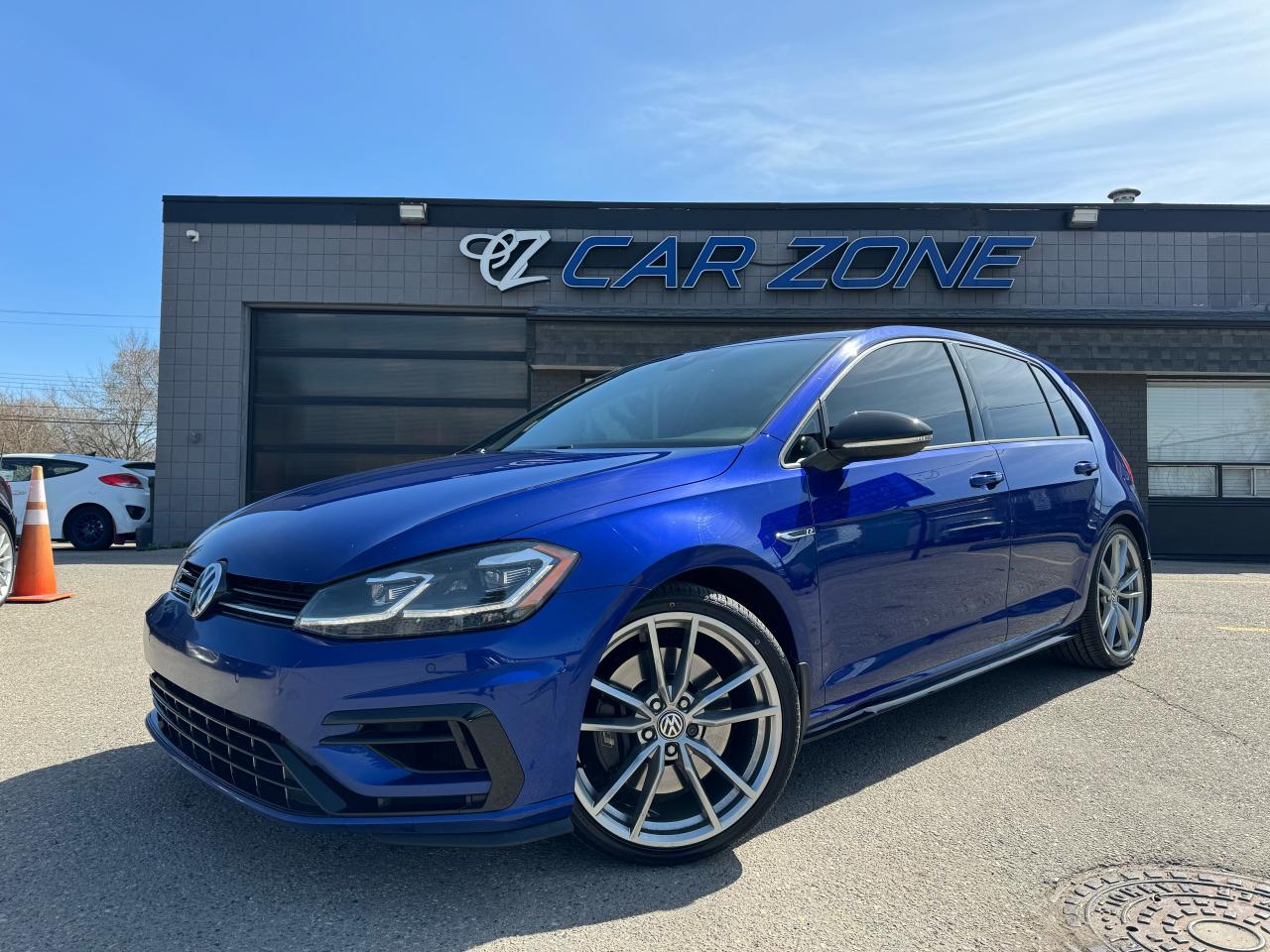 2019 Volkswagen Golf R AWD ONE OWNER NO ACCIDENTS - Photo #2