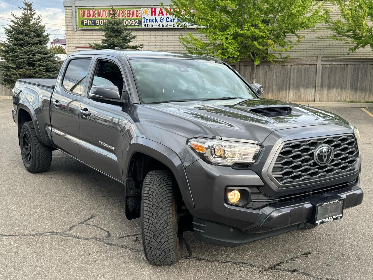 2022 Toyota Tacoma  - Photo #3