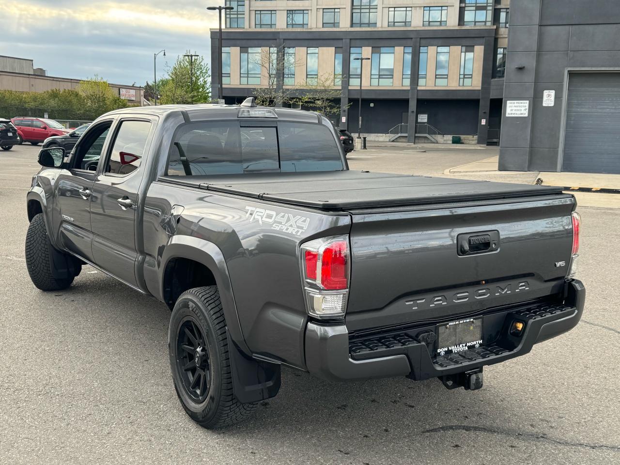 2022 Toyota Tacoma  - Photo #6