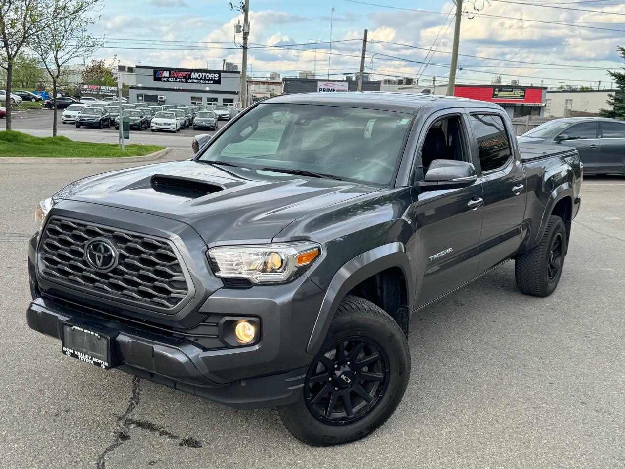 2022 Toyota Tacoma  - Photo #8