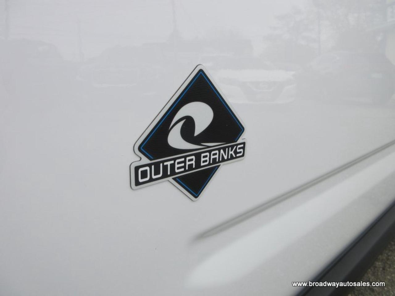 2022 Ford Bronco Sport LOADED OUTER-BANKS-VERSION 5 PASSENGER 1.5L - 3 CYL.. 4X4.. HEATED SEATS & WHEEL.. NAVIGATION.. BACK-UP CAMERA.. BLUETOOTH SYSTEM.. Photo