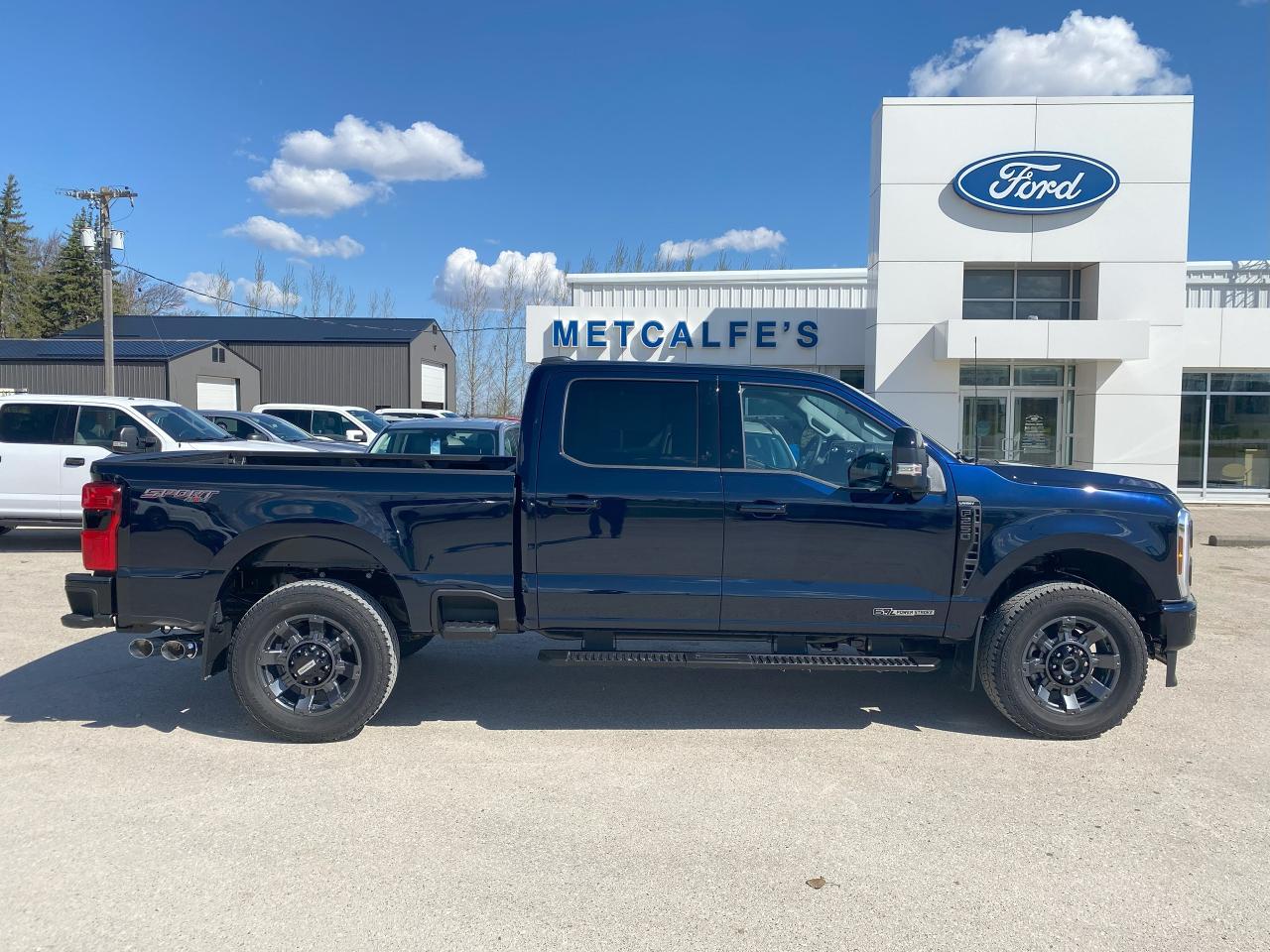 New 2024 Ford F-250 Super Duty SRW LARIAT 4WD CREW CAB 6.75' BOX for sale in Treherne, MB