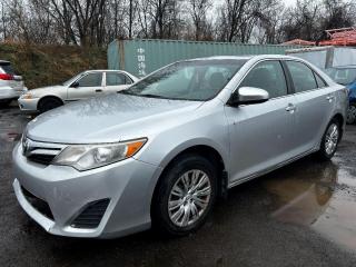 Used 2012 Toyota Camry SE for sale in Saint-Lazare, QC