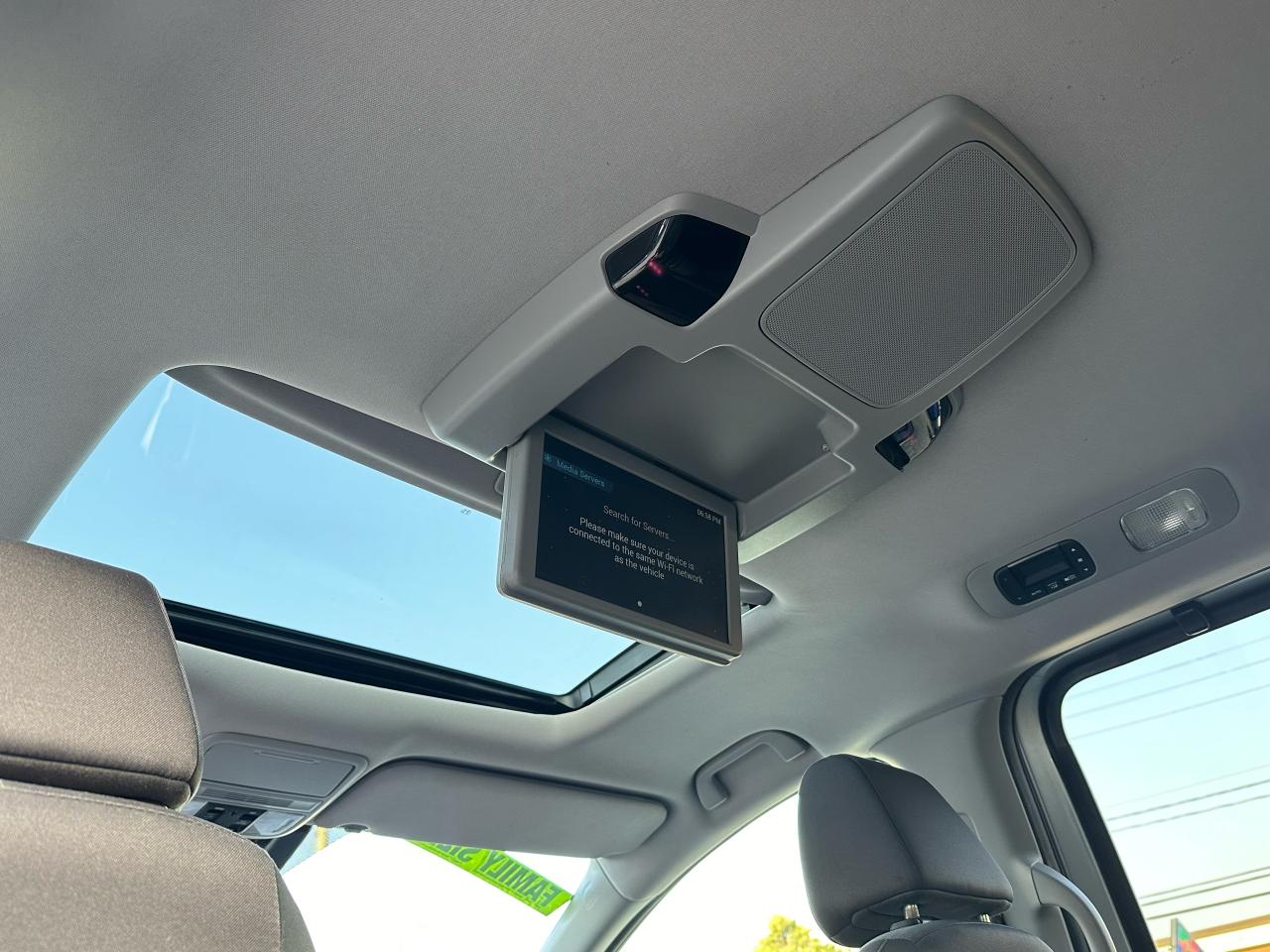 2018 Honda Odyssey EX-RES - Photo #19
