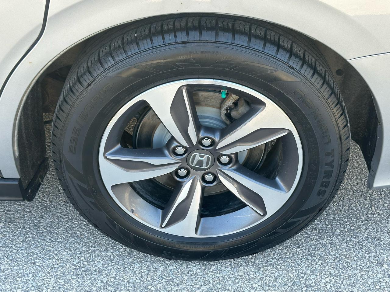 2018 Honda Odyssey EX-RES - Photo #41