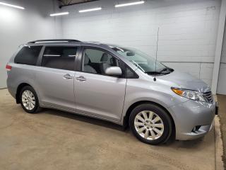 Used 2014 Toyota Sienna XLE for sale in Guelph, ON