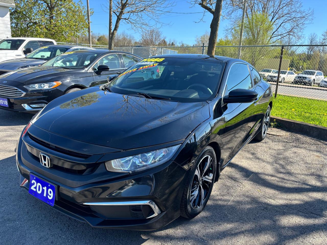 2019 Honda Civic LX, Coupe, Auto, Heated Seats, Alloys, - Photo #3