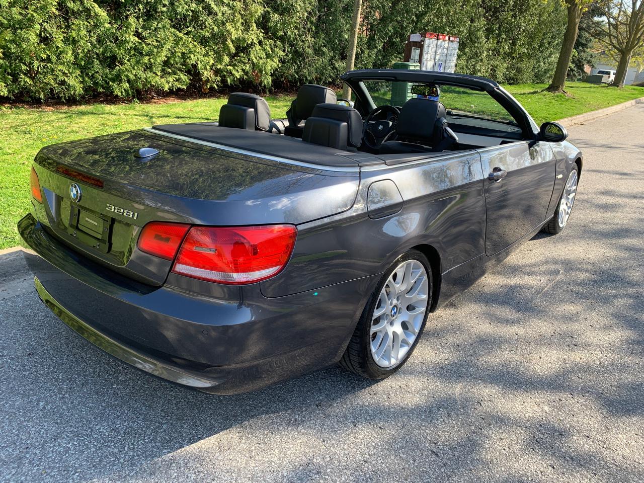 2008 BMW 3 Series BMW 328  CONVERTIBLE-RARE 6 SPEED MANUAL TRANSMISSION !! - Photo #2