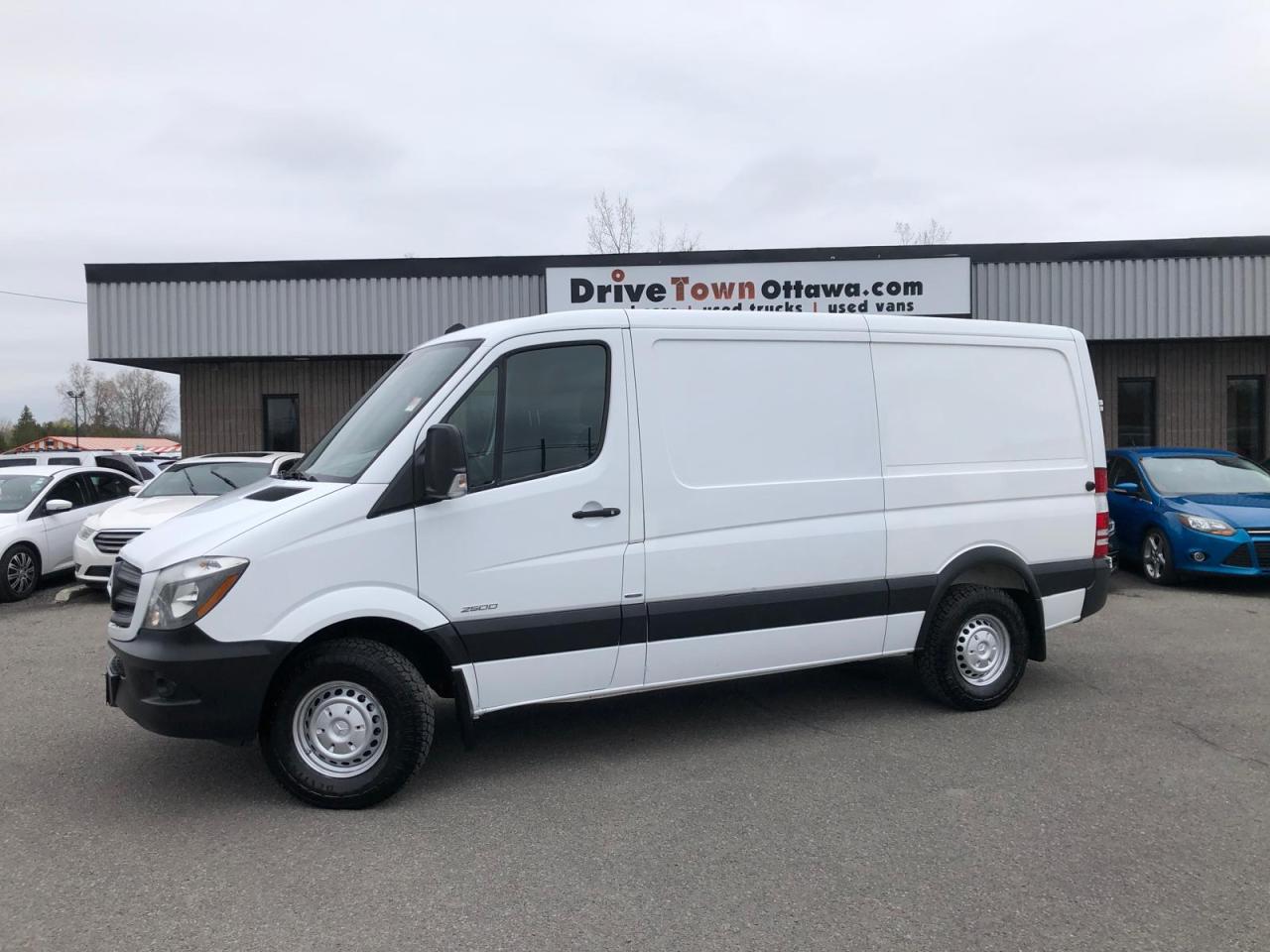2016 Mercedes-Benz Sprinter RWD 2500 144" - Photo #2
