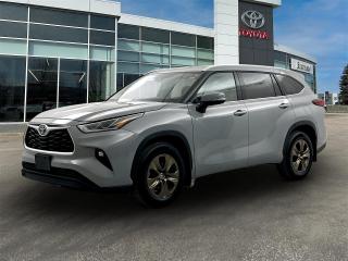 Used 2022 Toyota Highlander Hybrid XLE Bronze Edition | New Tires for sale in Winnipeg, MB