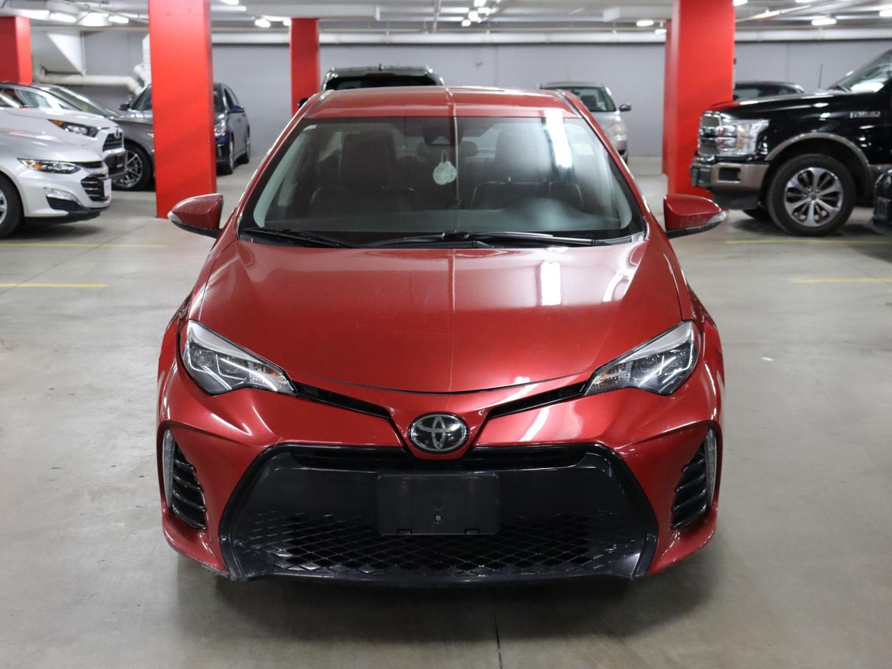 2019 Toyota Corolla SE - Photo #2
