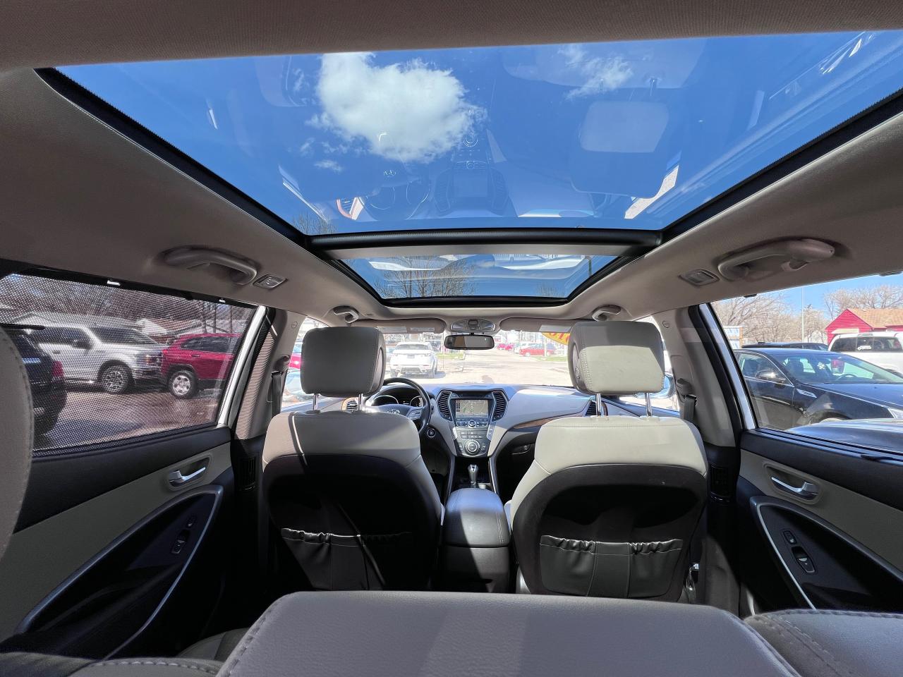 2016 Hyundai Santa Fe Sport Limited - Photo #9