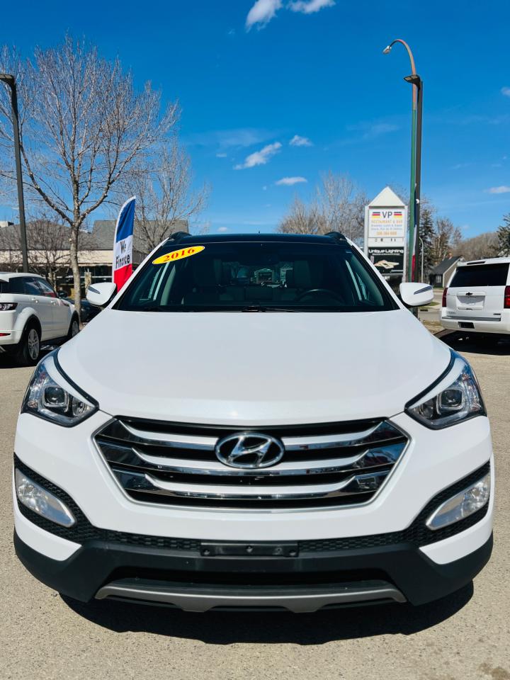 2016 Hyundai Santa Fe Sport Limited - Photo #2