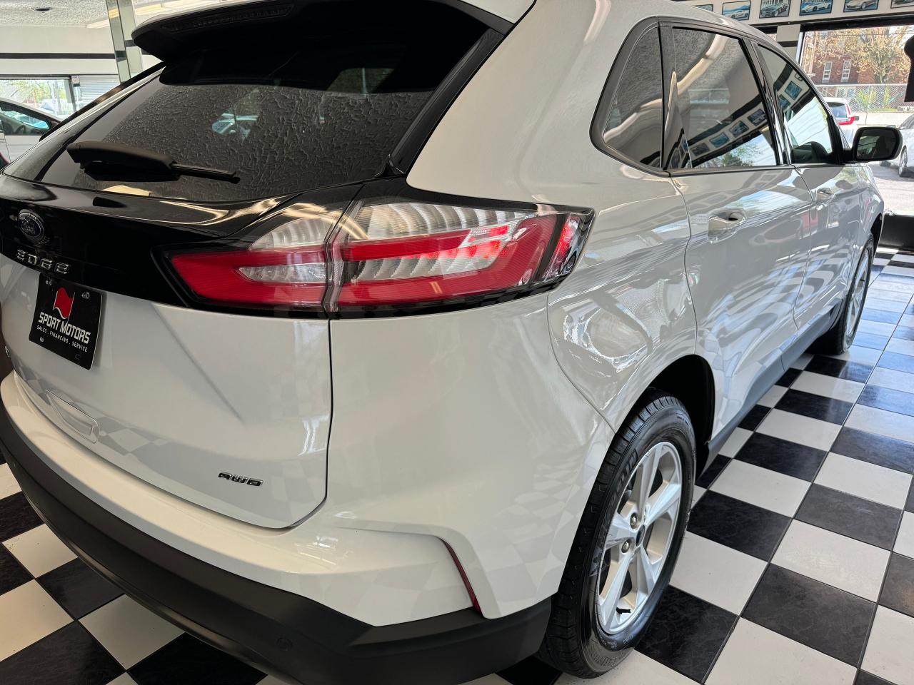 2021 Ford Edge SE AWD+ApplePlay+Lane Keep+Camera+CLEAN CARFAX Photo113