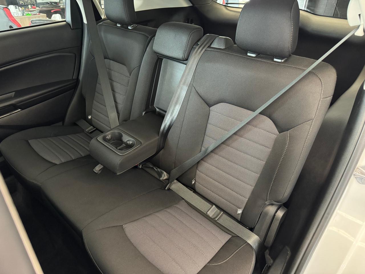 2021 Ford Edge SE AWD+ApplePlay+Lane Keep+Camera+CLEAN CARFAX Photo93