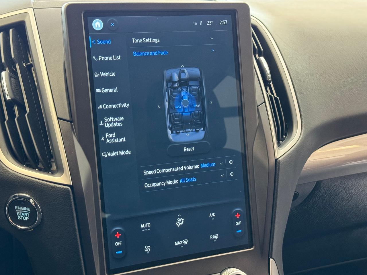 2021 Ford Edge SE AWD+ApplePlay+Lane Keep+Camera+CLEAN CARFAX - Photo #36