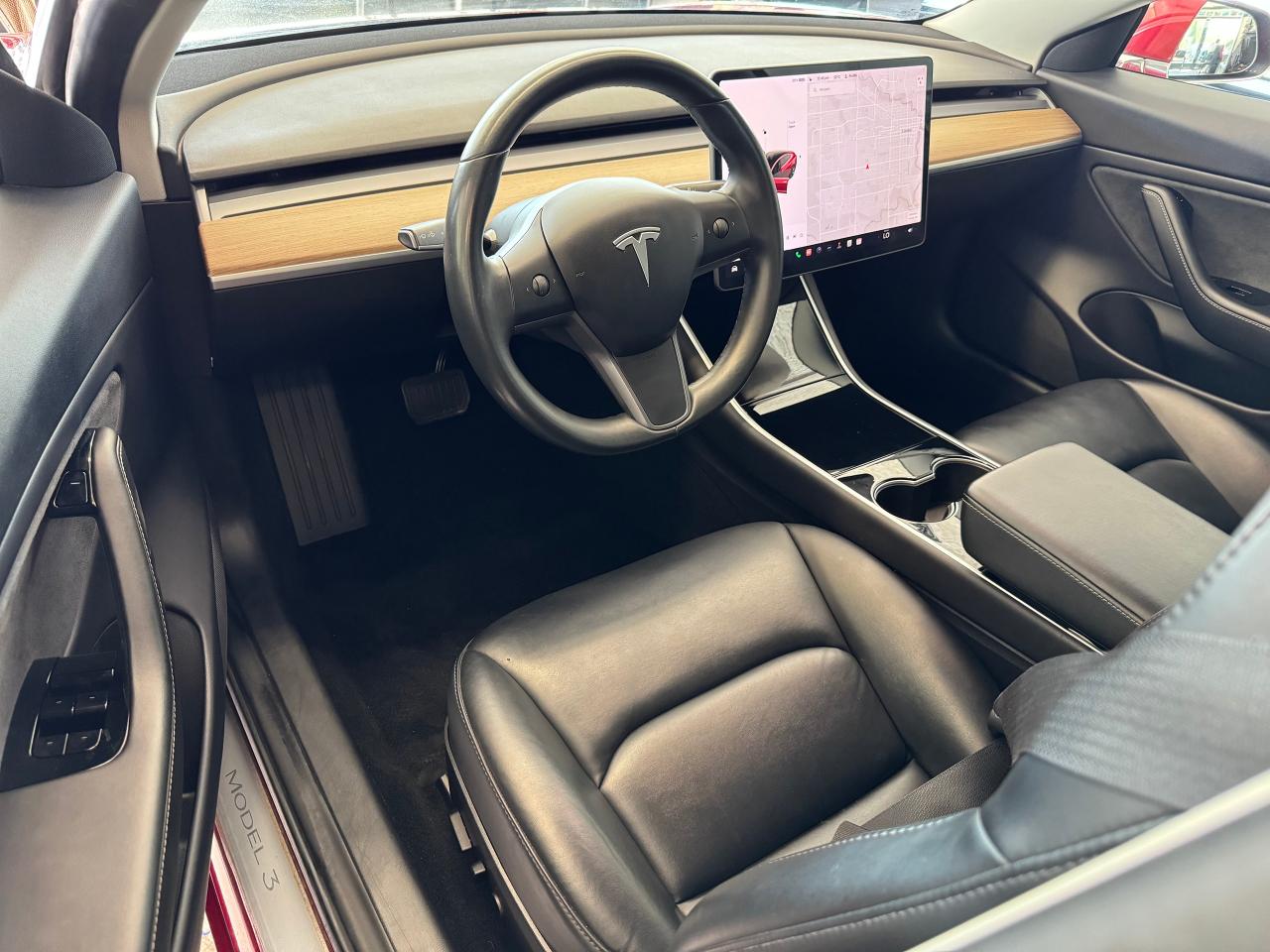 2019 Tesla Model 3 Standard Range Plus+New Tires+CLEAN CARFAX - Photo #16