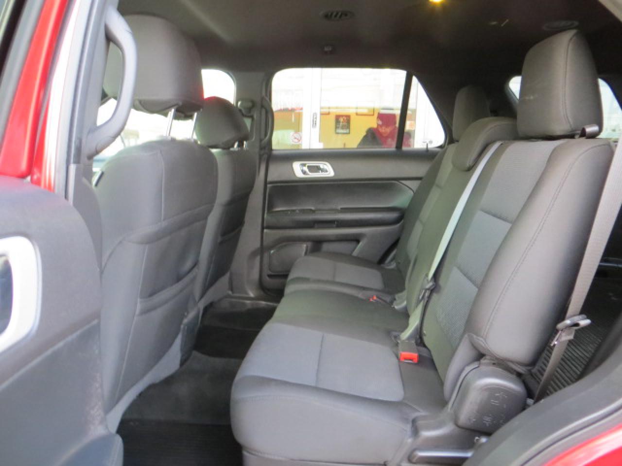 2013 Ford Explorer CERTIFIED, XLT, 4 WHEEL DRIVE, LOW KM - Photo #9