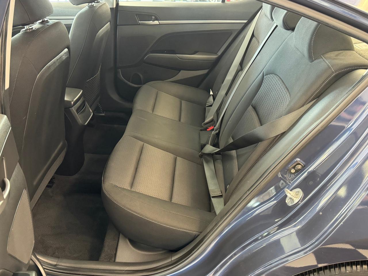 2018 Hyundai Elantra GL SE+Roof+Push Start+ApplePlay+BSM+CLEAN CARFAX Photo90