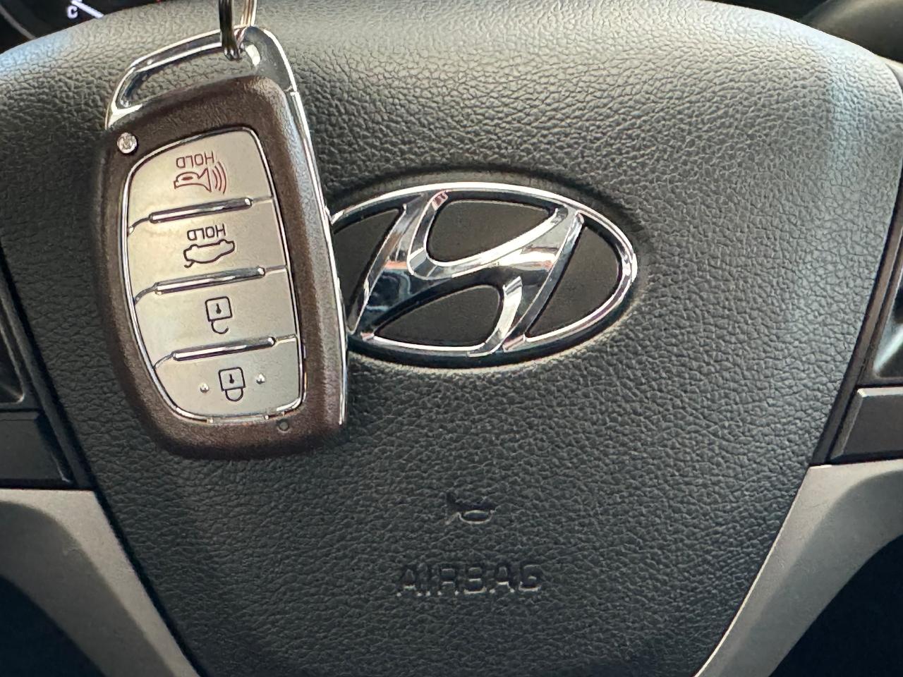 2018 Hyundai Elantra GL SE+Roof+Push Start+ApplePlay+BSM+CLEAN CARFAX - Photo #16