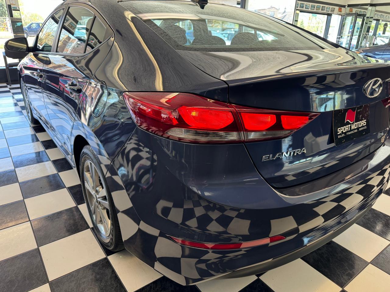 2018 Hyundai Elantra GL SE+Roof+Push Start+ApplePlay+BSM+CLEAN CARFAX Photo41