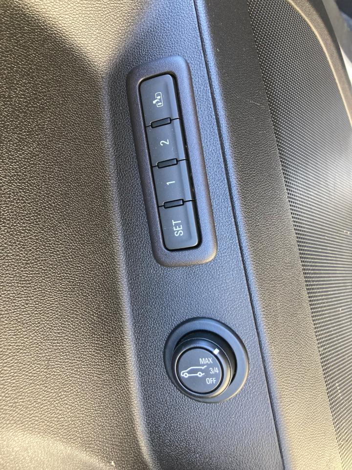 2018 Chevrolet Equinox Premier - Photo #18
