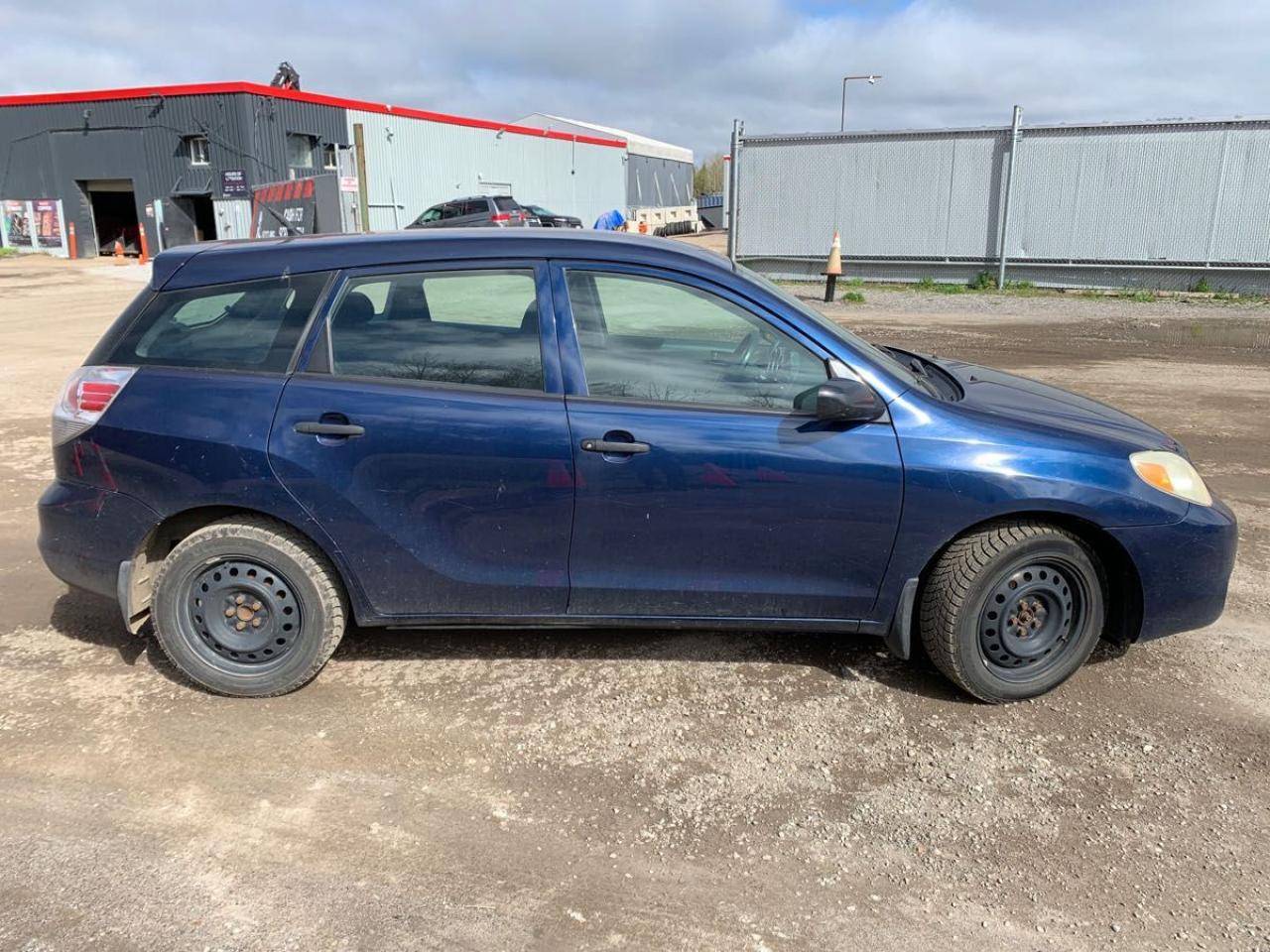 2005 Toyota Matrix  - Photo #3