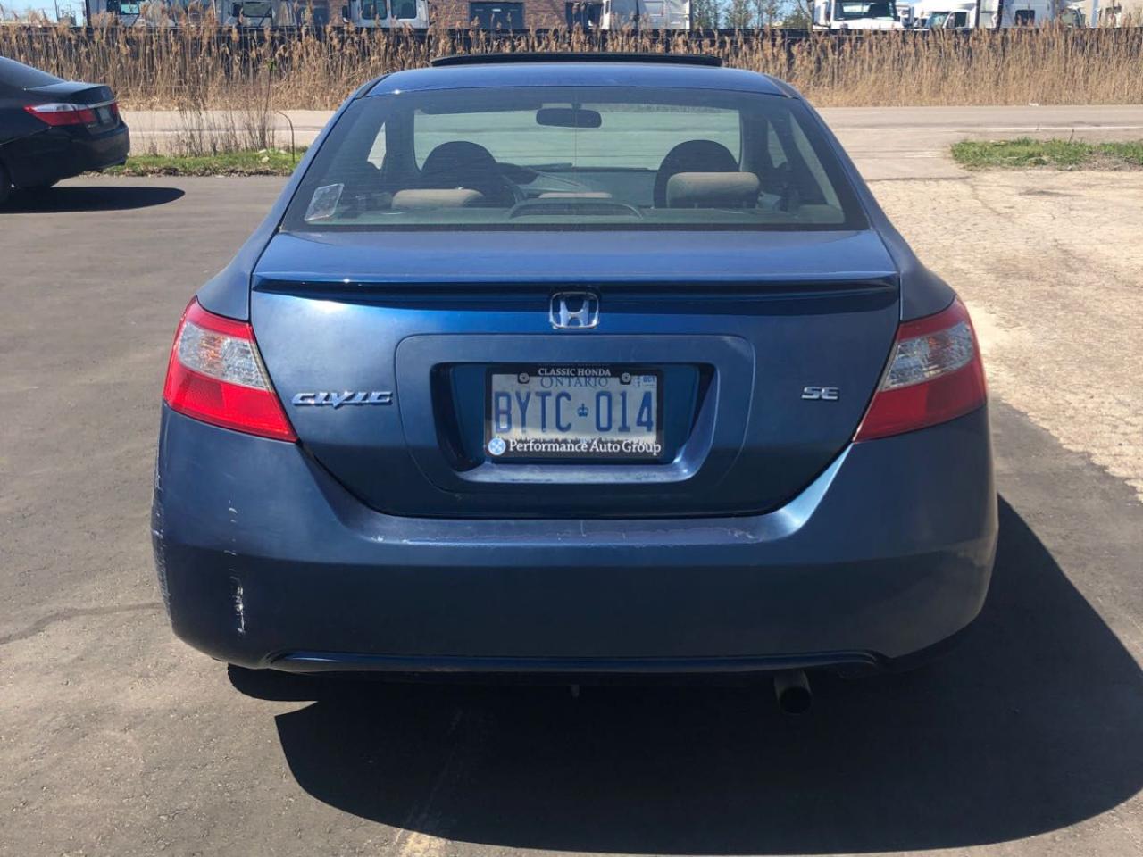 2011 Honda Civic SE Photo3