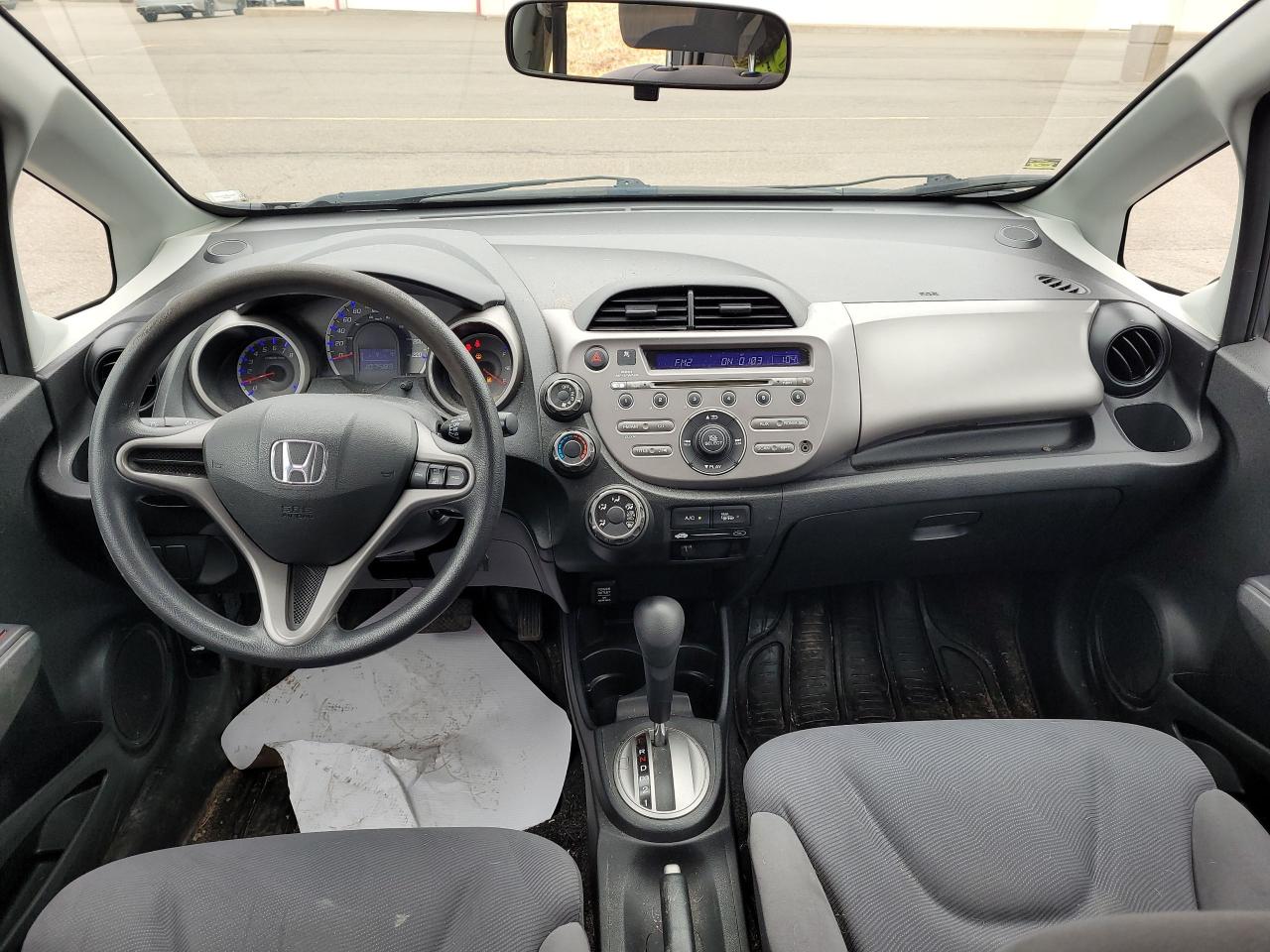 2011 Honda Fit LX - Photo #6