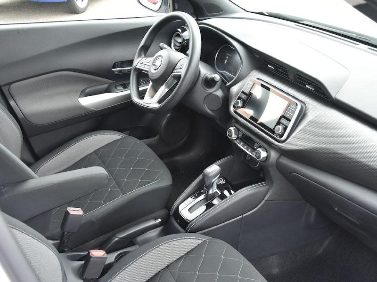 2020 Nissan Kicks SV - Photo #7