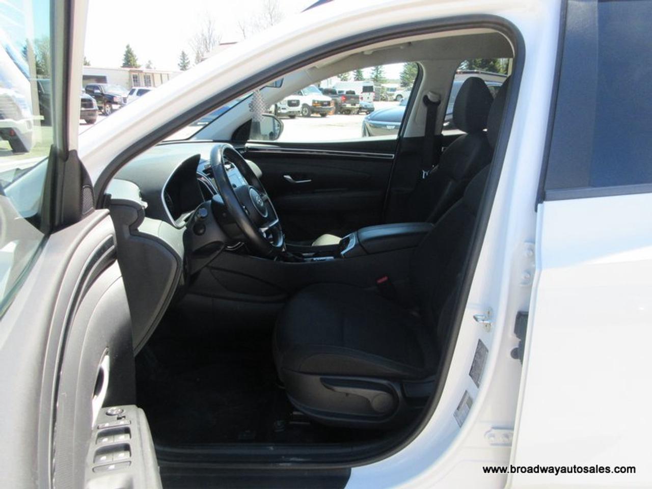 2022 Hyundai Tucson ALL-WHEEL DRIVE SEL-VERSION 5 PASSENGER 2.5L - DOHC.. DRIVE-MODE-SELECT.. HEATED SEATS & WHEEL.. BACK-UP CAMERA.. BLUETOOTH SYSTEM.. Photo