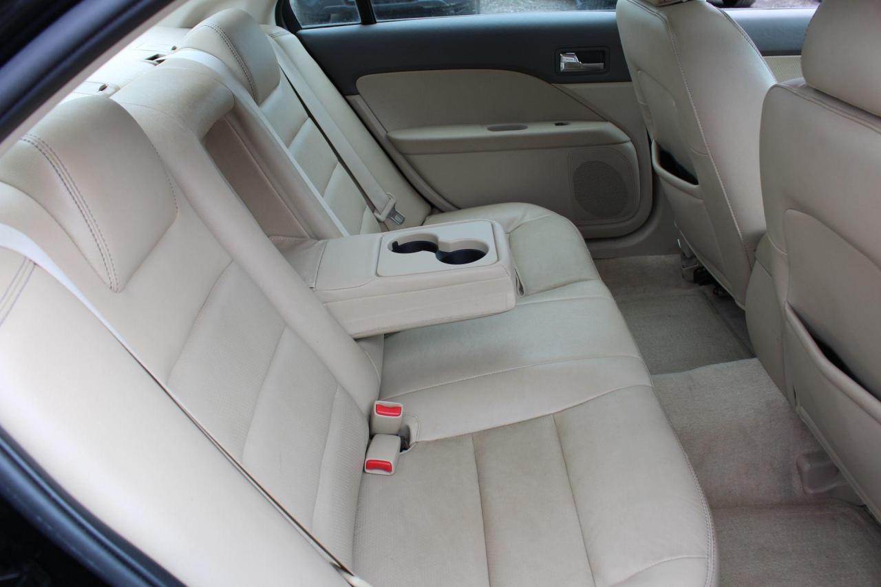 2007 Ford Fusion  Photo