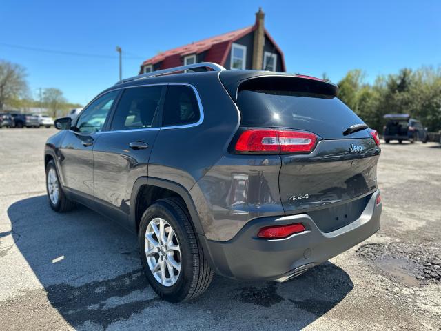 2015 Jeep Cherokee Heated Seats, back up camera, CERTIFIED 4WD Photo6
