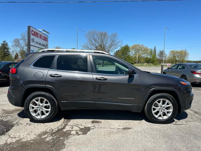 2015 Jeep Cherokee Heated Seats, back up camera, CERTIFIED 4WD Photo2