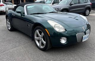 Used 2006 Pontiac Solstice Roadster for sale in Ottawa, ON