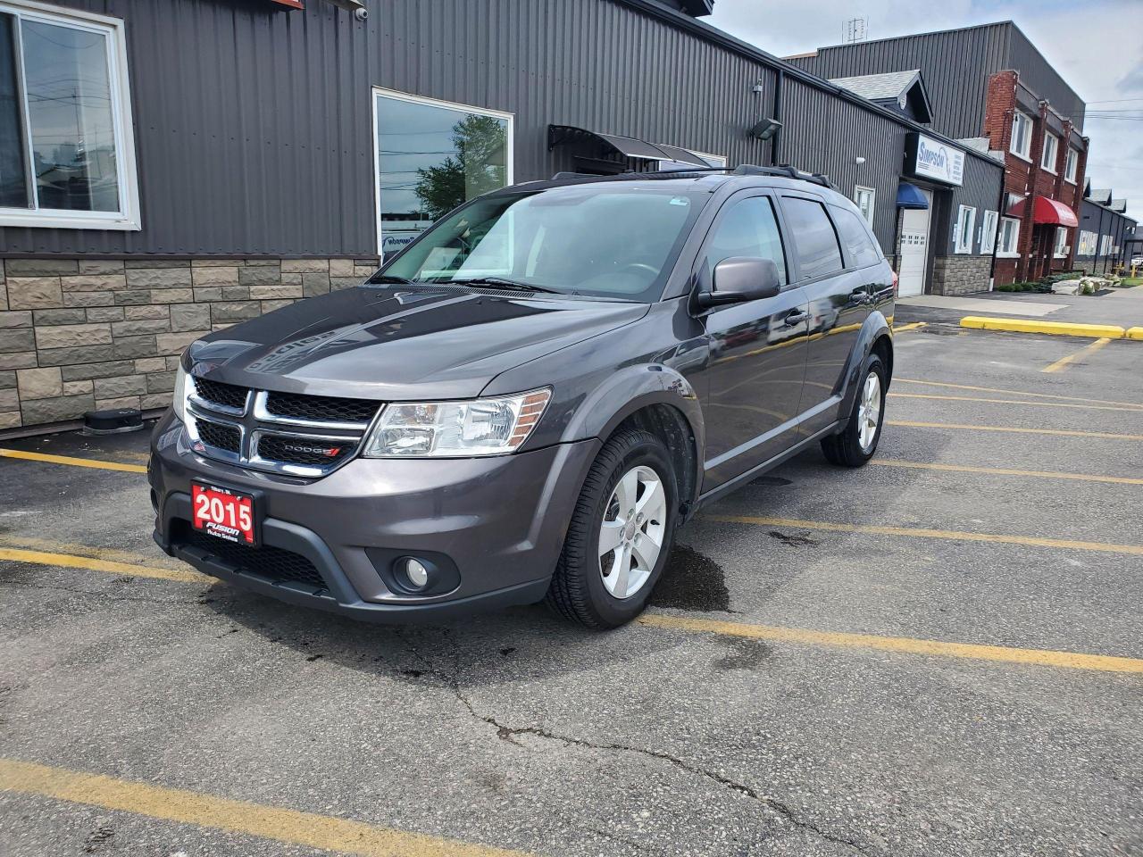 2015 Dodge Journey SXT-V6-7 PASSENGER THIRD ROW - Photo #8