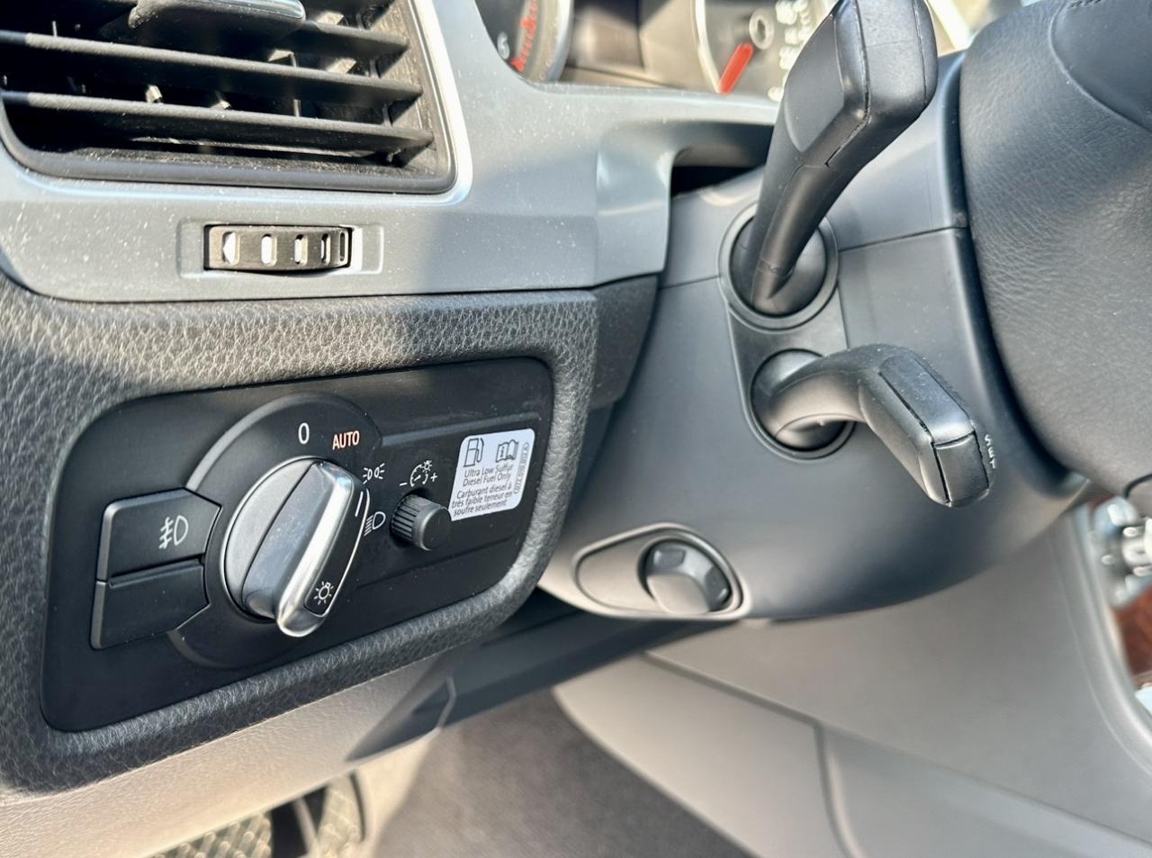 2014 Volkswagen Touareg 4dr TDI Execline - Photo #20