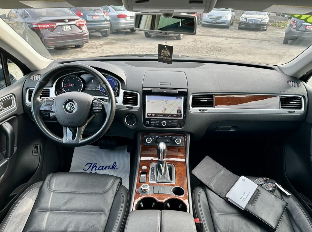 2014 Volkswagen Touareg 4dr TDI Execline - Photo #13