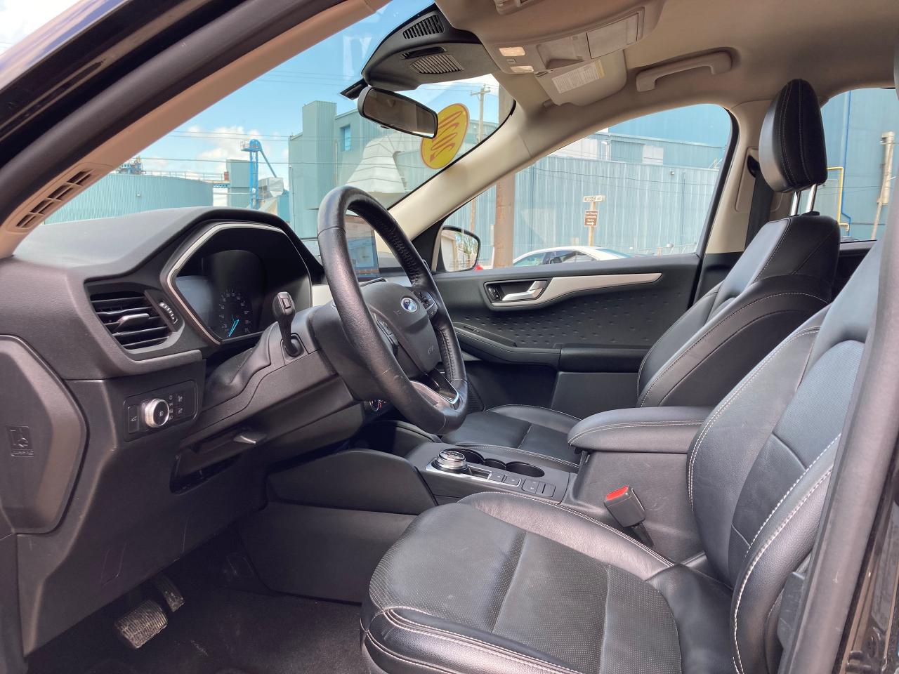 2020 Ford Escape SEL AWD - Photo #11