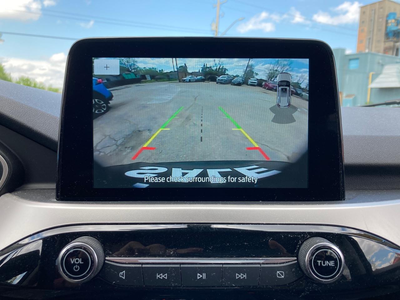 2020 Ford Escape SEL AWD - Photo #15