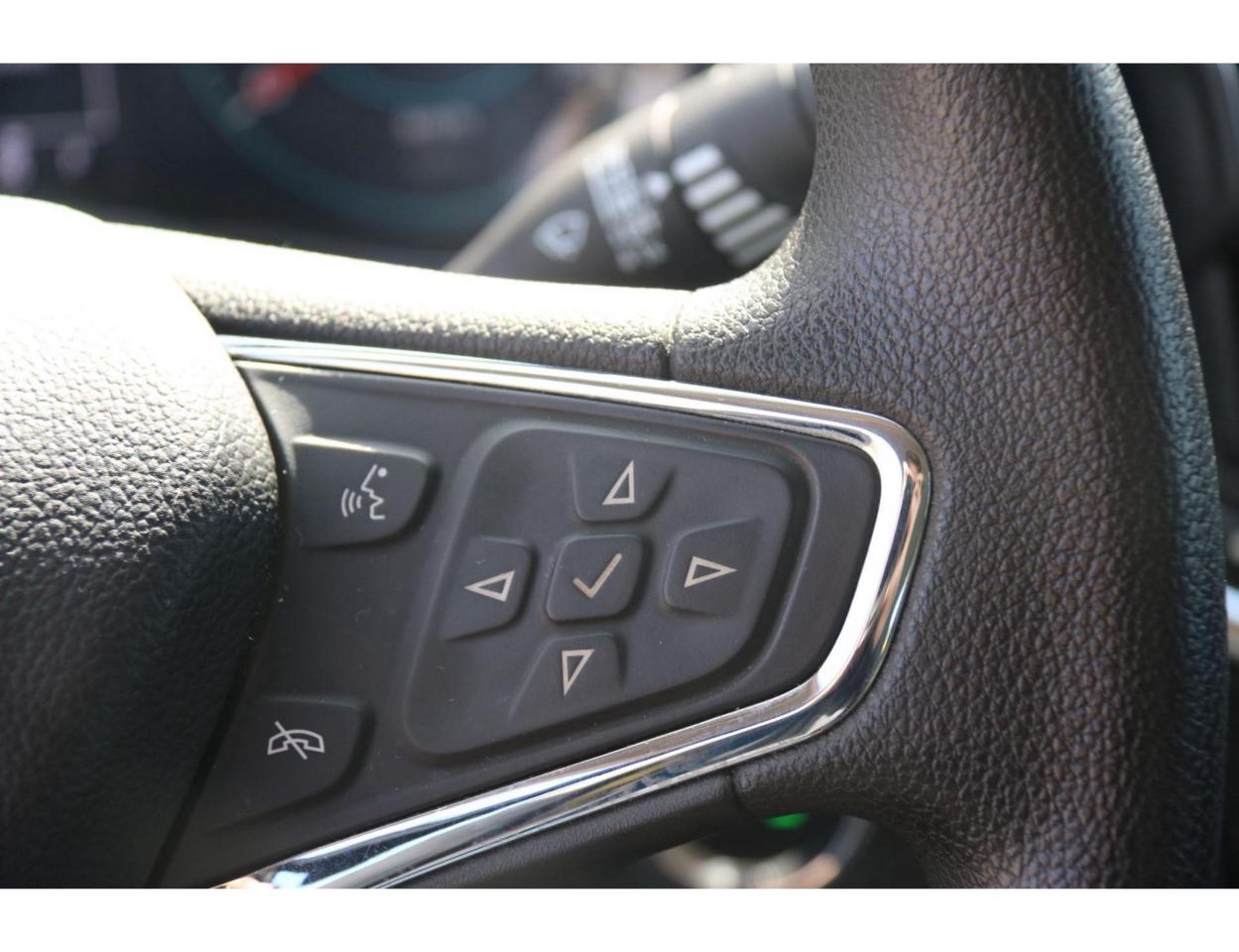 2017 Chevrolet Cruze LT AUTO - Photo #21