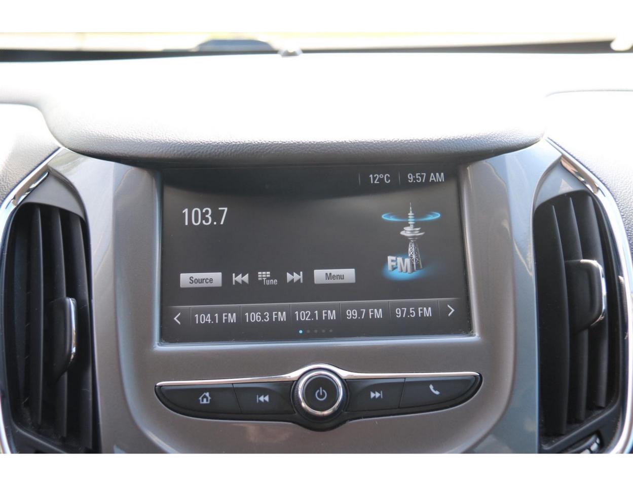 2017 Chevrolet Cruze LT AUTO - Photo #22