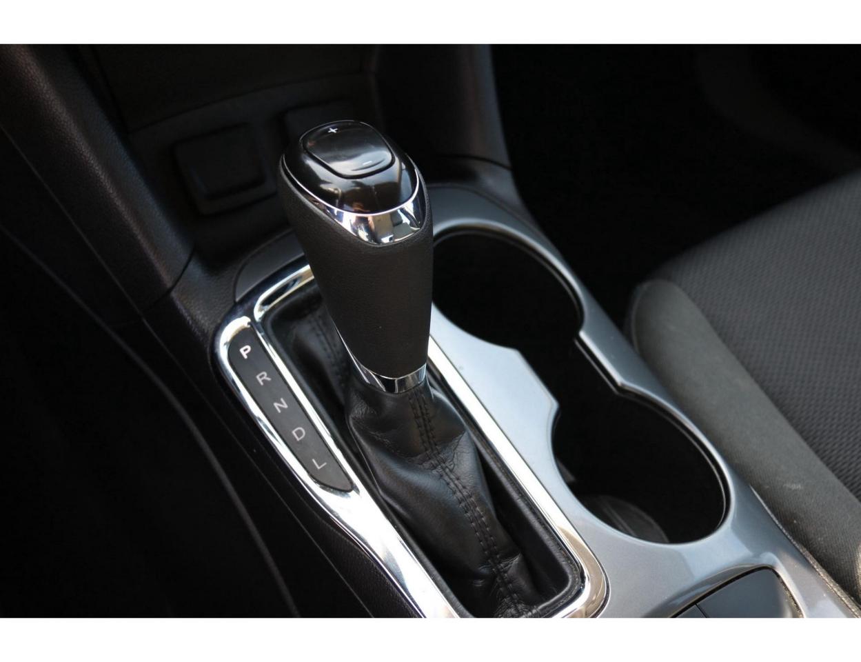 2017 Chevrolet Cruze LT AUTO - Photo #25